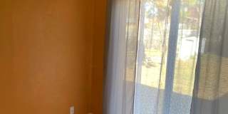 Great home near OIT and Hospital Gallery 10