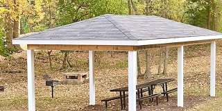 Bay Hills Gallery 20