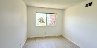 716 Nina Lane Gallery 20