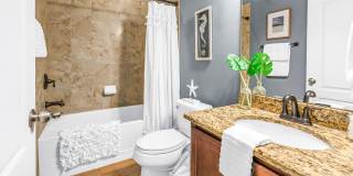 4/3/2 HOME IN EDINA GARDEN OF EDEN Gallery 28