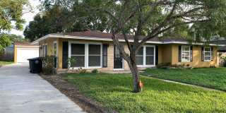 Desirable Lamar Park neighborhood. Desirable Lamar Park neighborhood. Gallery 1