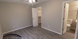 Super cute 3 bedroom duplex Gallery 12