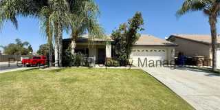 Cozy 3 Bed/2 Bath + Office in SW Bakersfield W/ Pool, RBP & Deposit Alternative Option Cozy 3 Bed/2 Bath + Office in SW Bakersfield W/ Pool, RBP & Deposit Alternative Option Gallery 1