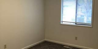 Nice 2 Story 3 Bedroomd 2 Bathrooms-Townhome Gallery 18