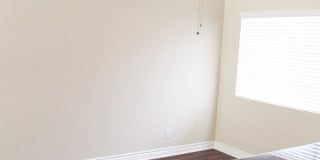 Oaks Gallery 10