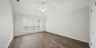 2412 Wilshire Dr Gallery 13