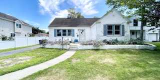 254 Lawrence Avenue Gallery 1