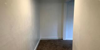 4 Bed, 2 Bath Home in Bloomfield - Convenient Location, Off-Street Parking - Available November 10th! Gallery 6