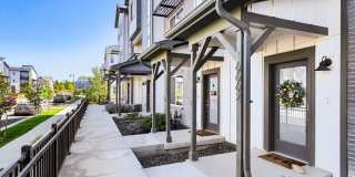 Spacious 3-Bedroom Home with Modern Finishes in North Broomfield Gallery 23