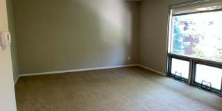 Edgehill Flats LLC Gallery 6