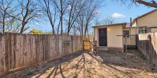 Duplex for Rent in the Heart of SA! Gallery 11