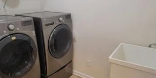 2 Dillworth Court - 1 Gallery 7