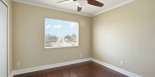 Gorgeous 4-Bedroom Single-Family Home with Pool in Summerfield Gallery 11