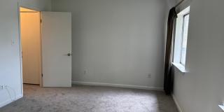 2219 LOWELLS GLEN RD #K Gallery 16