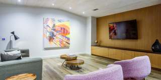 Agave Gallery 72
