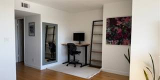 Multi-Level 2 bed plus bonus room townhome in South Redondo Beach – Available for 6–12 Months Gallery 15