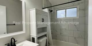 Oak Park Mid-Century Modern Beauty! Gallery 18