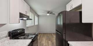 Crossings at Cheviot Gallery 40