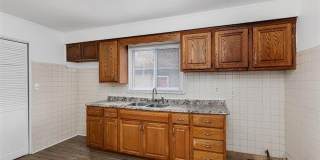 11076 ESSEX Avenue Gallery 14