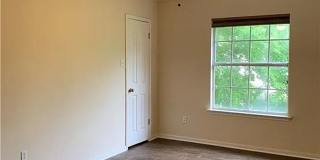 Room in 5 Bedroom Home at Fort Grant Dr Gallery 20