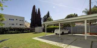 14918 1/2 Wyandotte Gallery 3