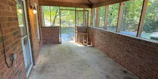 Live at the Center of Modern Conveniences & Entertainment.(500.00 off first full months rent) Live at the Center of Modern Conveniences & Entertainment.(500.00 off first full months rent) Gallery 14