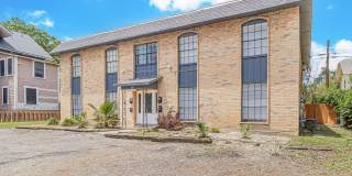 221 E Craig Pl Gallery 2