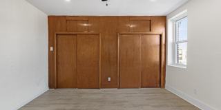 1807 S 9TH Street Gallery 13