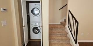 Beautiful Two-story 3 bed / 2.5 bath Home in Cedar Park Gallery 9