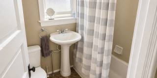 AVAILABLE NOW - 3 Bed 1 Bath w/ Bonus Attic Hangout Gallery 10