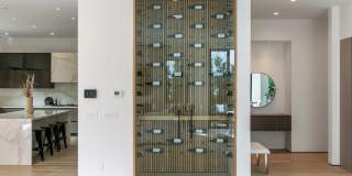 211 Veteran Ave Gallery 17