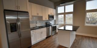 3833 N Broadway Gallery 97