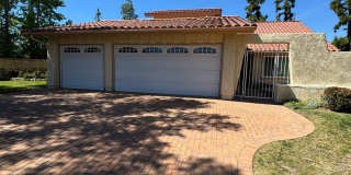 Prime Cul-de-Sac Location with Expansive Backyard Gallery 1