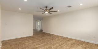 13838 N 37th Way Gallery 6
