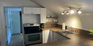 41 Arsenal Street Gallery 11