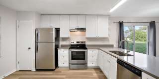 202 Fernwood Street - 1 Gallery 7