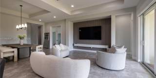 13939 Prickly Cone Cv Gallery 10