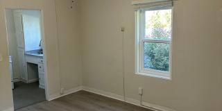 1131 Pine St. Gallery 25