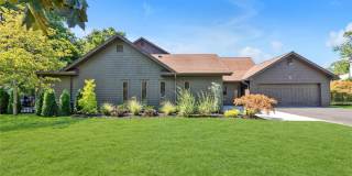 15 Parkway Drive Gallery 1