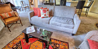 Chestnut Hill South Chestnut Hill South Gallery 16
