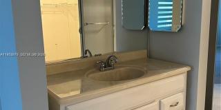 1200 SW 124th Ter Gallery 6