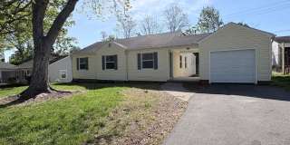 Newly Renovated 3 Bedroom 2 Bath w/ Flex Room Located in a Sought-after Neighborhood! Gallery 20
