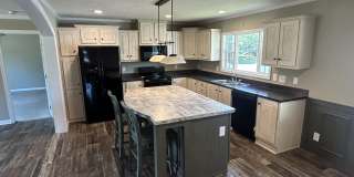 857 Nicholas Drive SW Gallery 14