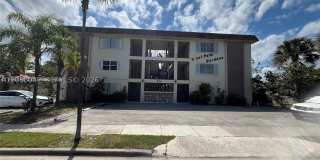 348 S Federal Hwy Gallery 1