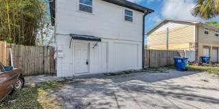 Bright & Updated 2BR Bottom Unit Duplex | White Kitchen & Stainless Appliances in Saint Petersburg Gallery 3