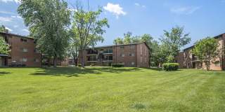 THE MANOR/THE MANOR EAST APARTMENTS Gallery 25