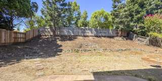 2128 Topham Court Gallery 20