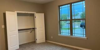 509 E Pruitt Gallery 22