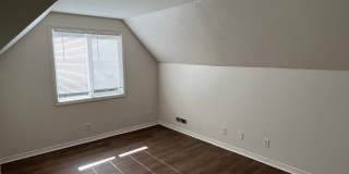 2508 N National Gallery 20