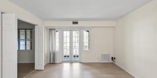 8229 KINGS CHARTER Lane unit: D 8229 KINGS CHARTER Lane unit: D Gallery 3